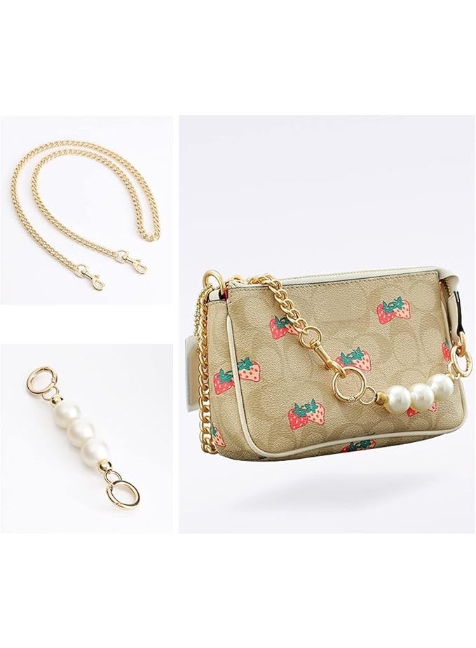 coachoutlet Coach bag, special edition strawberry print with a gold chain adorned with pearls - Image 3